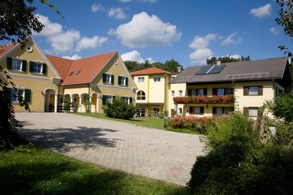 Bad Blumauerhof Hotel Екстериор снимка