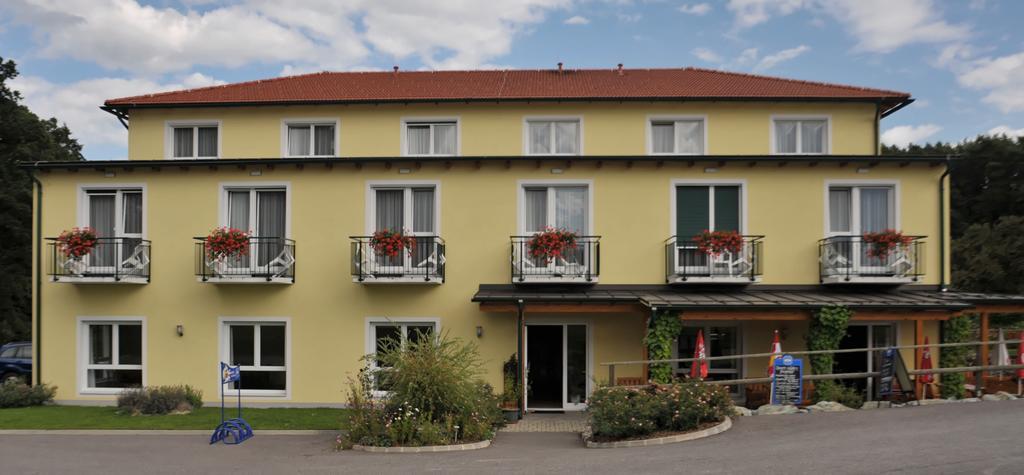 Bad Blumauerhof Hotel Екстериор снимка